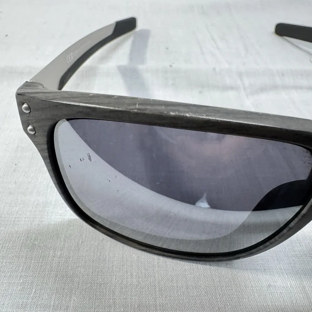 Oakley HOLBROOK MIX Sunglasses OO9384-0457 Woodgrain Frame Black Lens READ*
